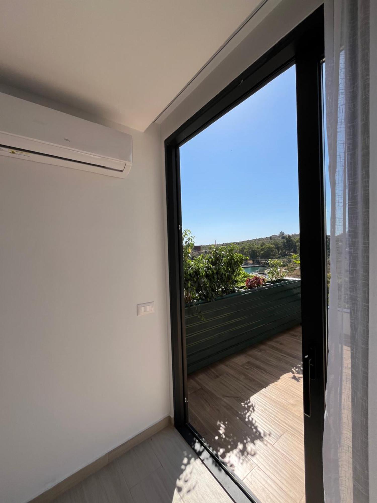 Hotel Del Mare Sarandë Exteriér fotografie