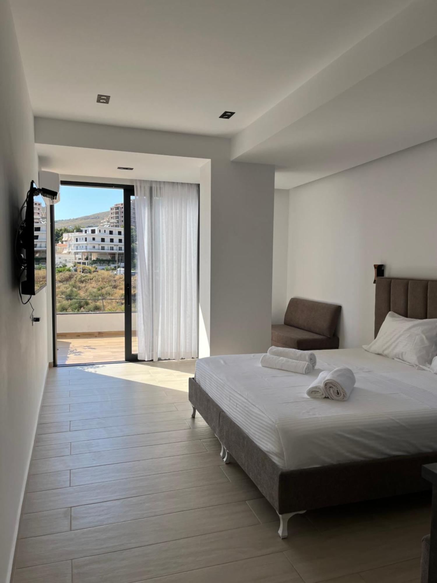 Hotel Del Mare Sarandë Exteriér fotografie